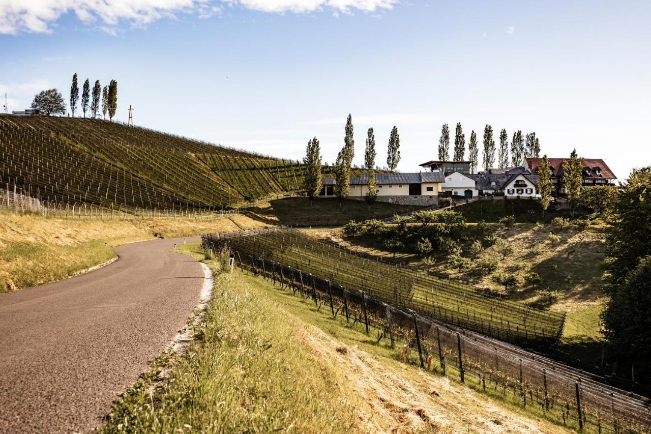 Hotel Wohnen Beim Wein Tschermonegg Eckberg