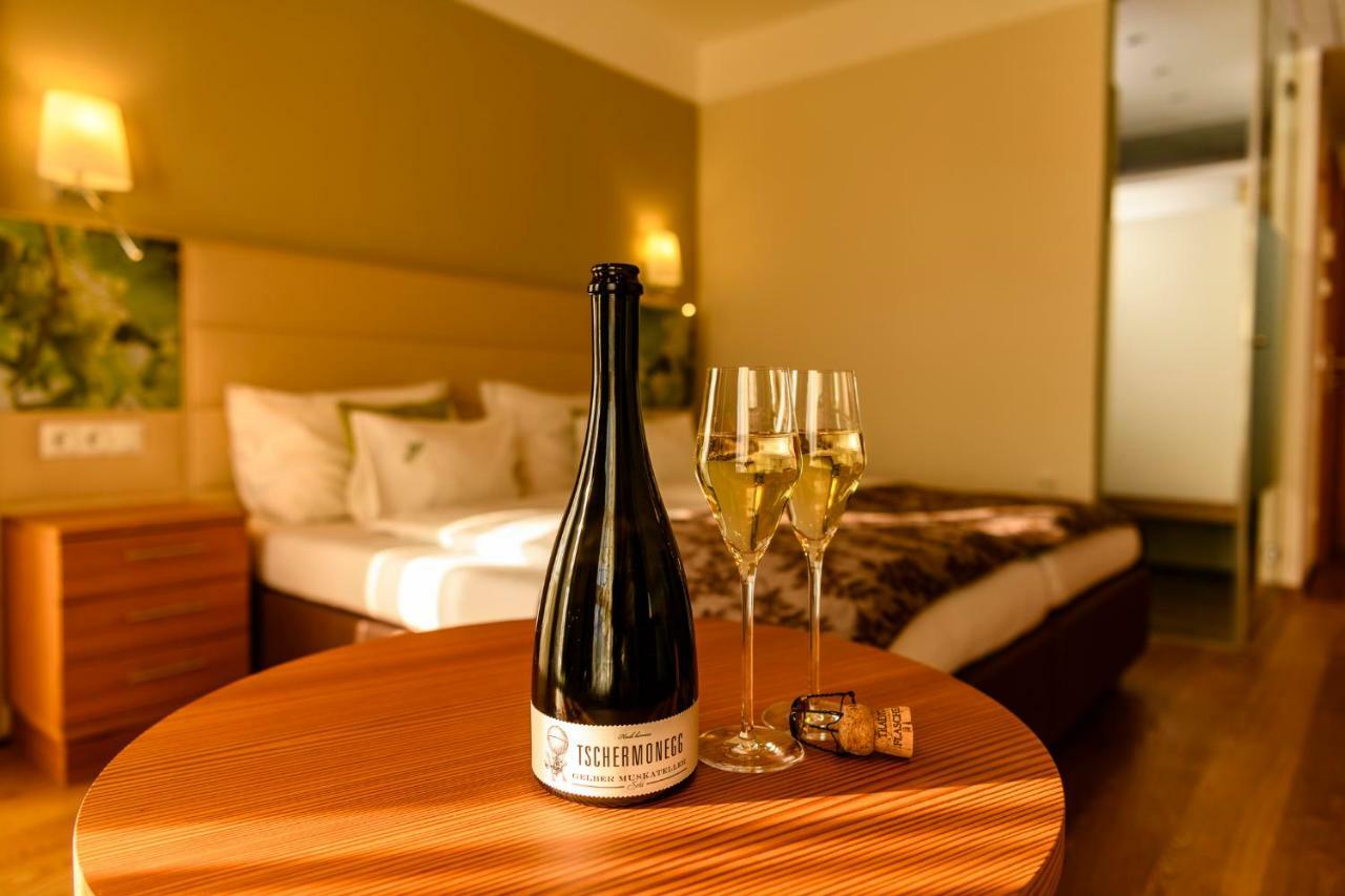 Hotel Wohnen Beim Wein Tschermonegg Eckberg